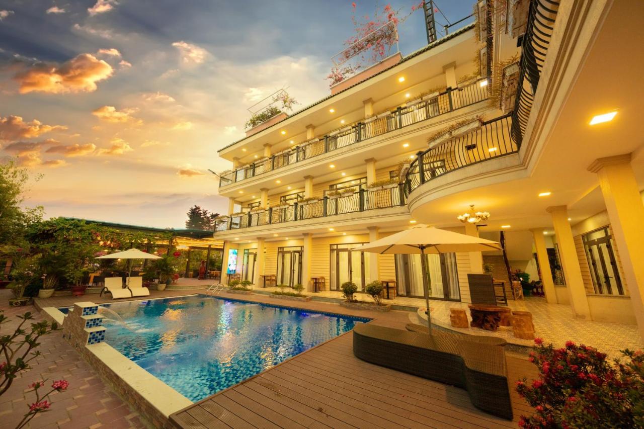 Khu Nghi Duong Huong Sen - Binh My, Cu Chi Hotel Ho Chi Minh City Exterior photo